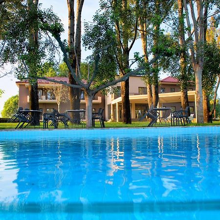 Corali Resort 阿格里尼翁 外观 照片