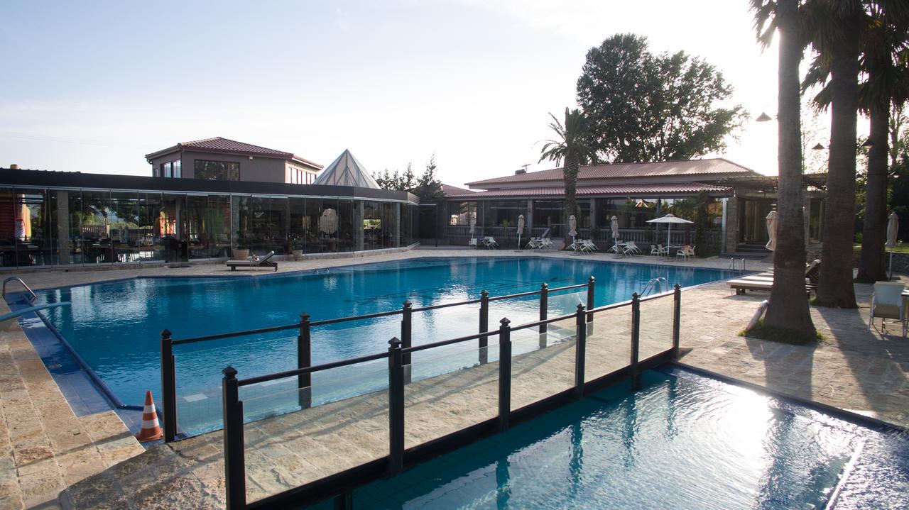 Corali Resort 阿格里尼翁 外观 照片