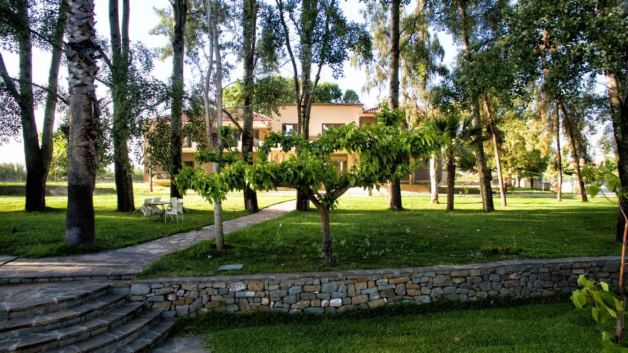 Corali Resort 阿格里尼翁 外观 照片