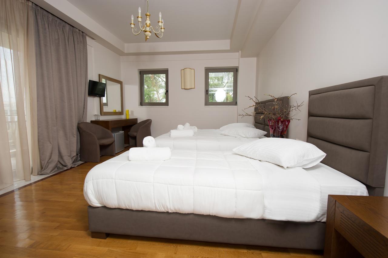 Corali Resort 阿格里尼翁 外观 照片