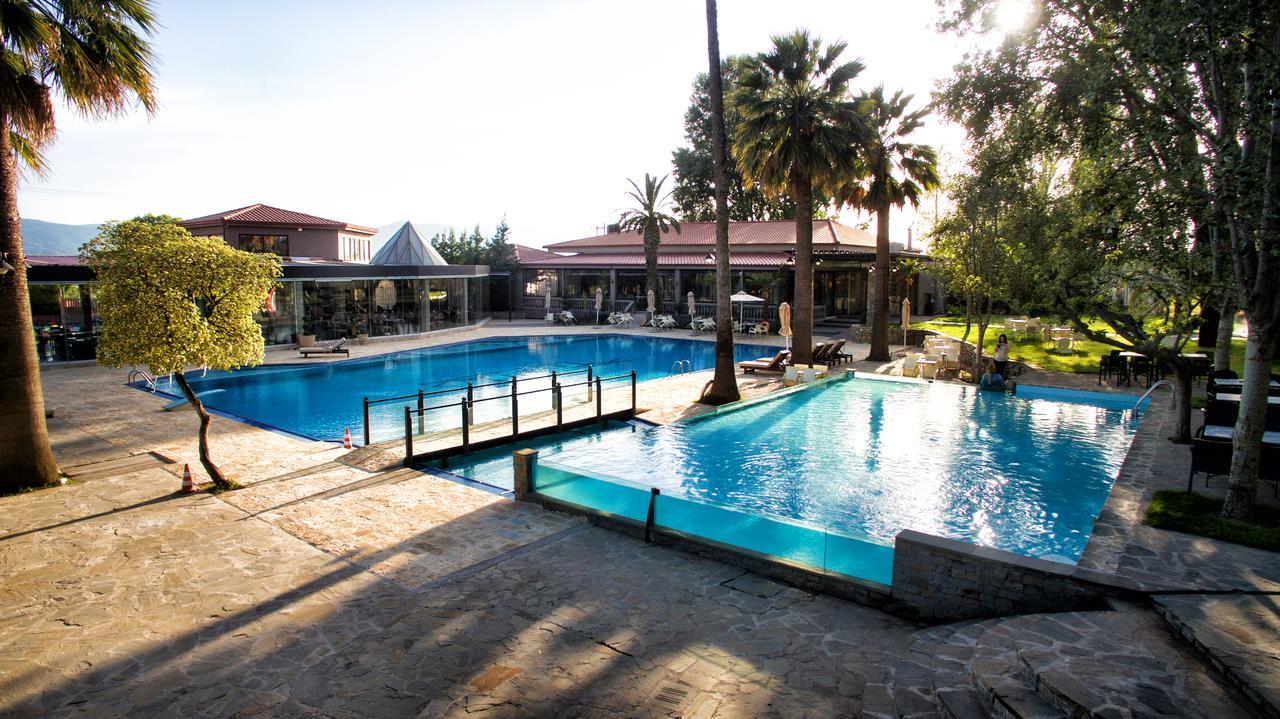 Corali Resort 阿格里尼翁 外观 照片
